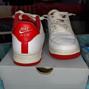 Air Force 1 red and white